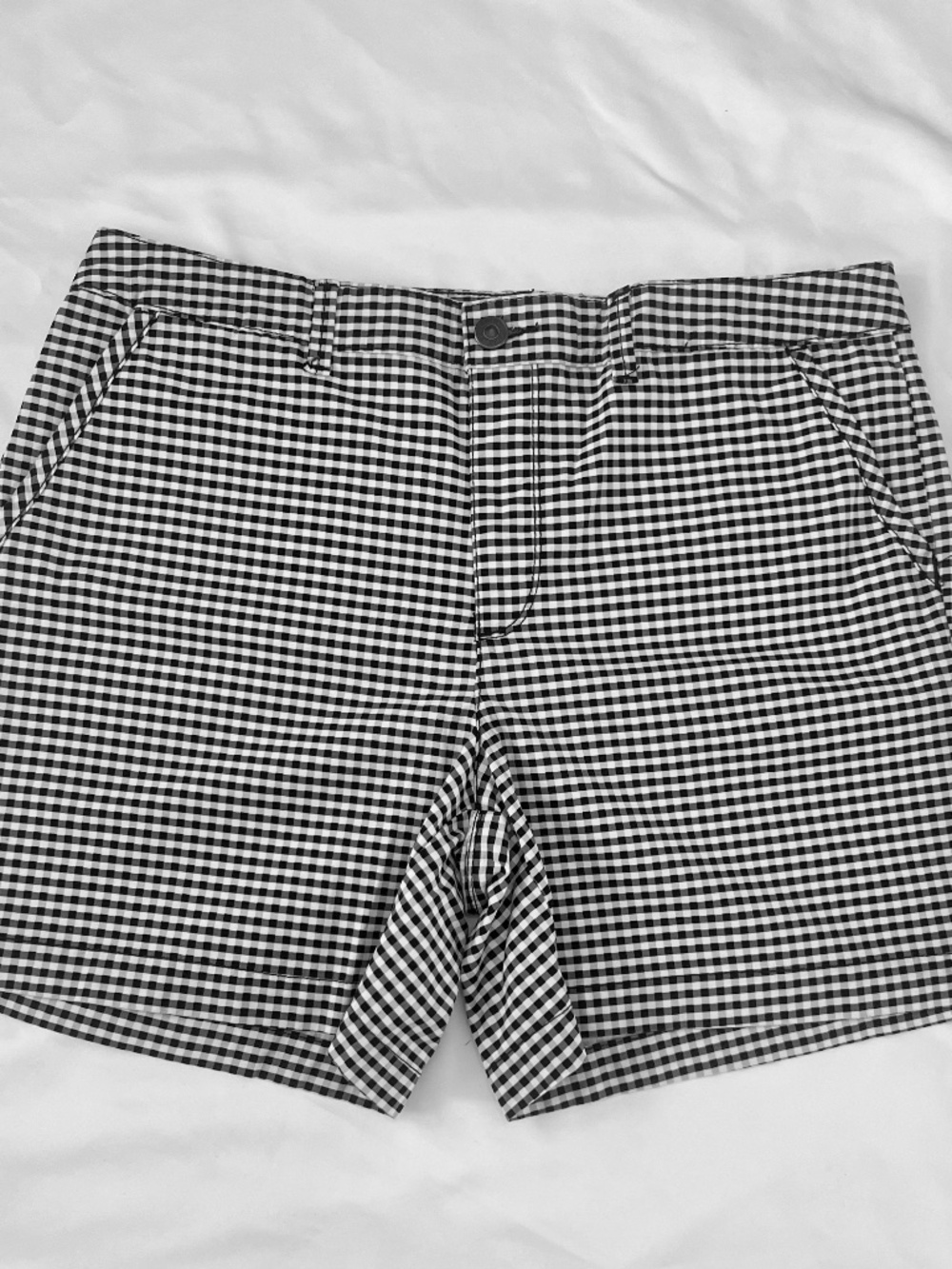 Gloria Vanderbilt Women’s Shorts Size 14 Black & White Gingham Pockets